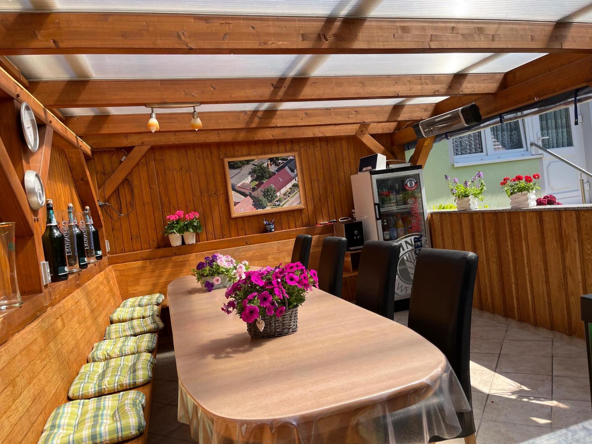 Ferienzimmer Olaf 瓦伦 外观 照片